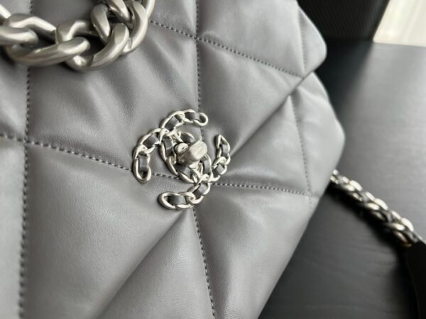 19 Large Handbag #AS1161