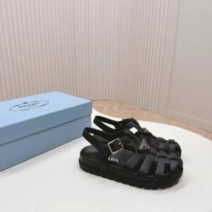 Sporty Fisherman Sandals