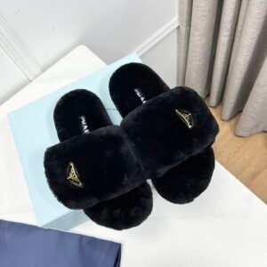 Shearling Slides