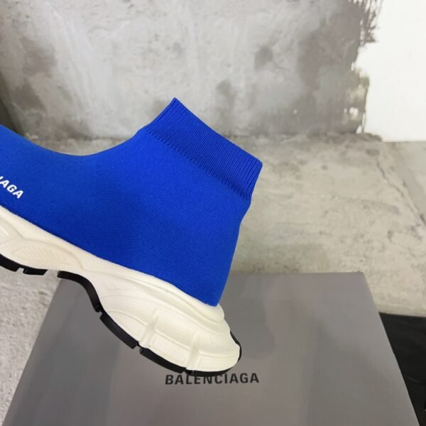 Balenciaga - WOMEN'S SPEED RECYCLED KNIT SNEAKER