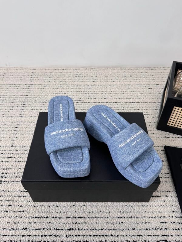 Trompe-l'oeil Denim Goatskin Float Slide