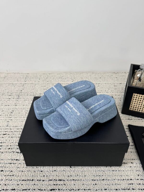 Trompe-l'oeil Denim Goatskin Float Slide