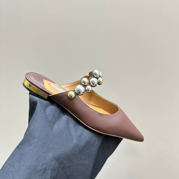 Flat Mules With Pearl