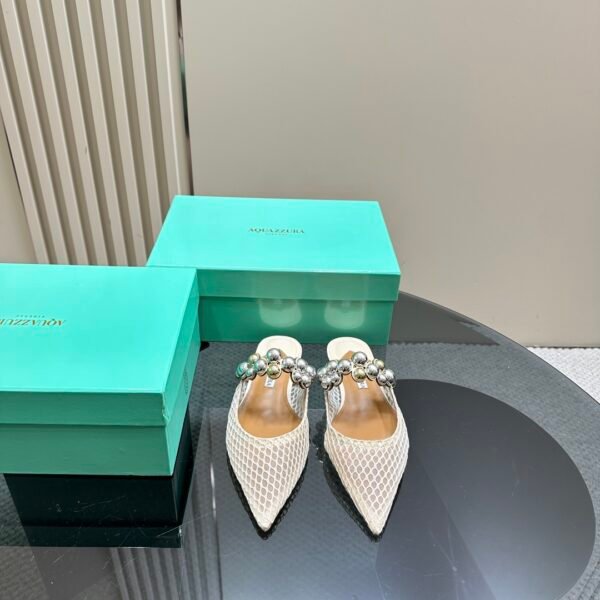 Flat Mules With Pearl