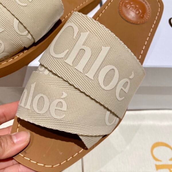 Chloe – Mules Woody