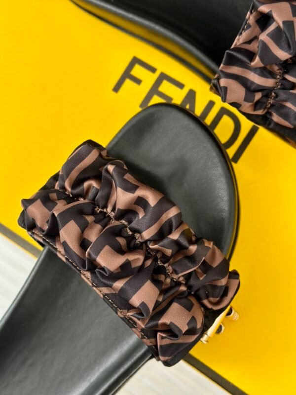 Fendi Feel