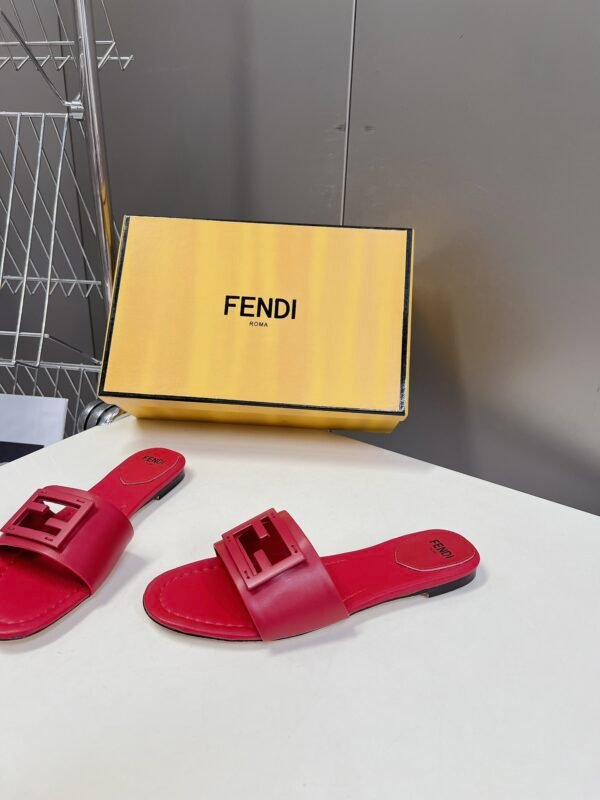 Fendi Baguette