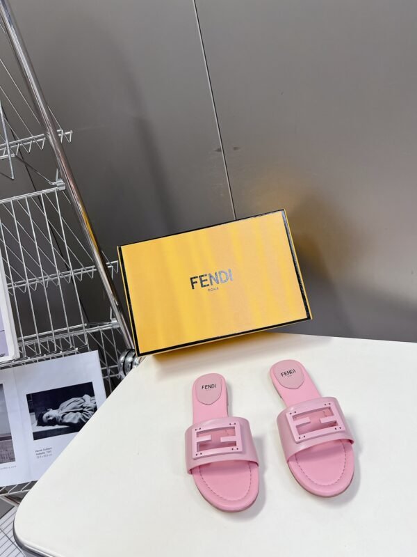 Fendi Baguette