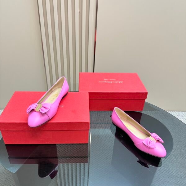 Ferragamo - Varina Ballet Flat