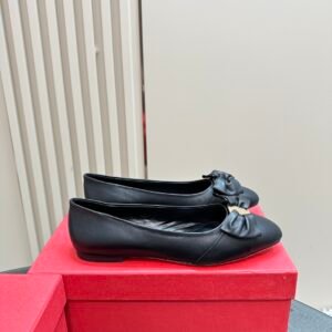 Ferragamo - Varina Ballet Flat