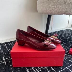 Ferragamo - Vara Pump