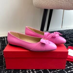 Ferragamo - Ballerina with Padded Vara Bow