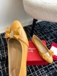 Ferragamo - Ballerina with Padded Vara Bow