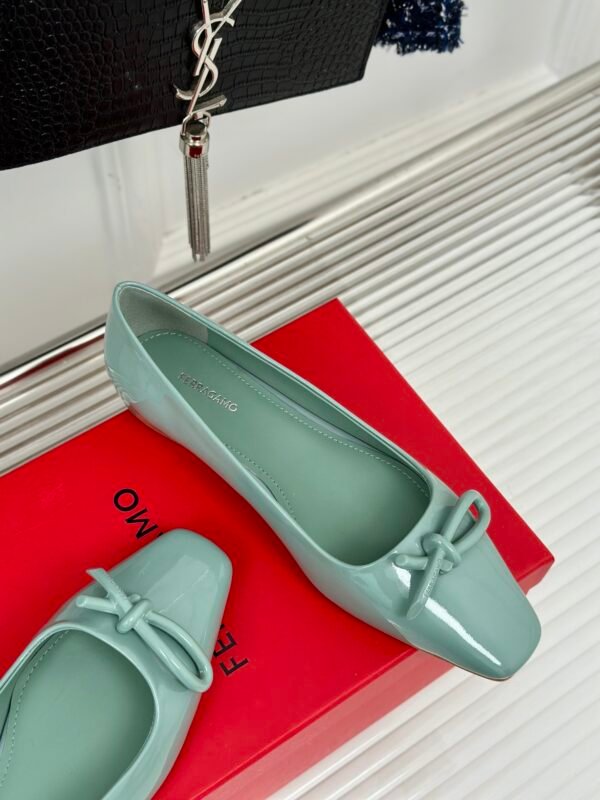 Ferragamo - Ballet Flat with Asymmetric Bow