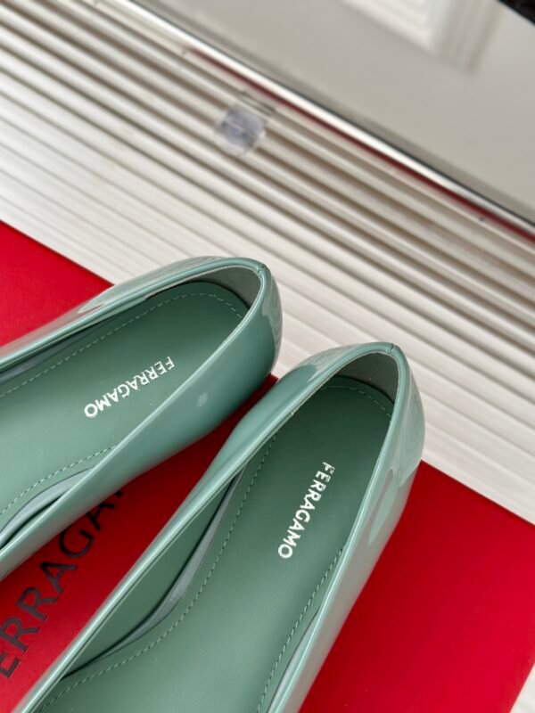 Ferragamo - Ballet Flat with Asymmetric Bow