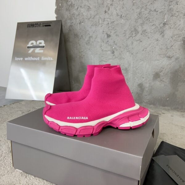 Balenciaga - WOMEN'S SPEED RECYCLED KNIT SNEAKER