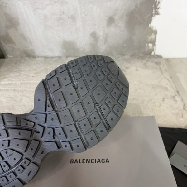 Balenciaga - WOMEN'S SPEED RECYCLED KNIT SNEAKER