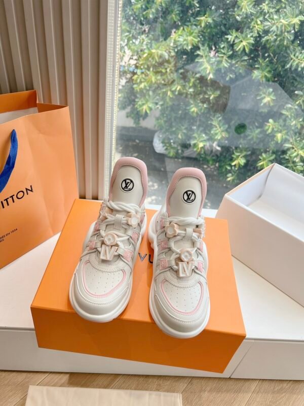 Louis Vuitton - LV Archlight Sneaker