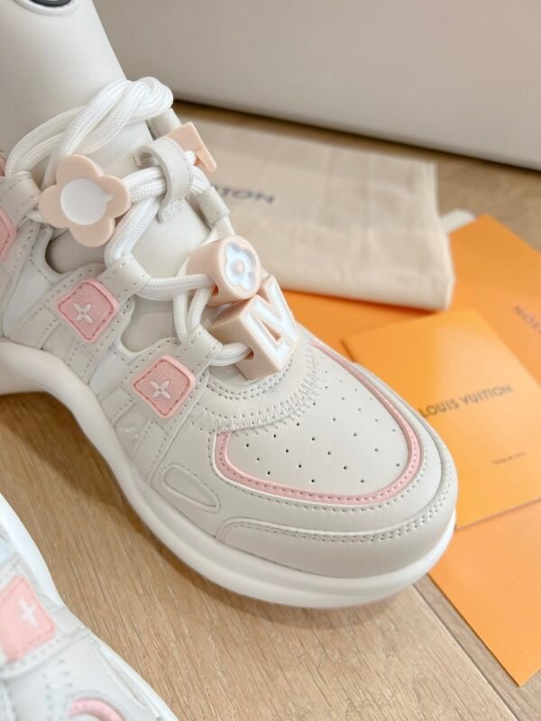 Louis Vuitton - LV Archlight Sneaker