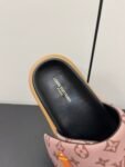 Louis Vuitton - Pool Pillow Flat Comfort Mule