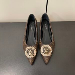 Louis Vuitton - Flat Shoes