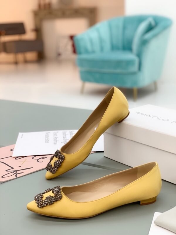 Manolo Blahnik - Hangisiflat