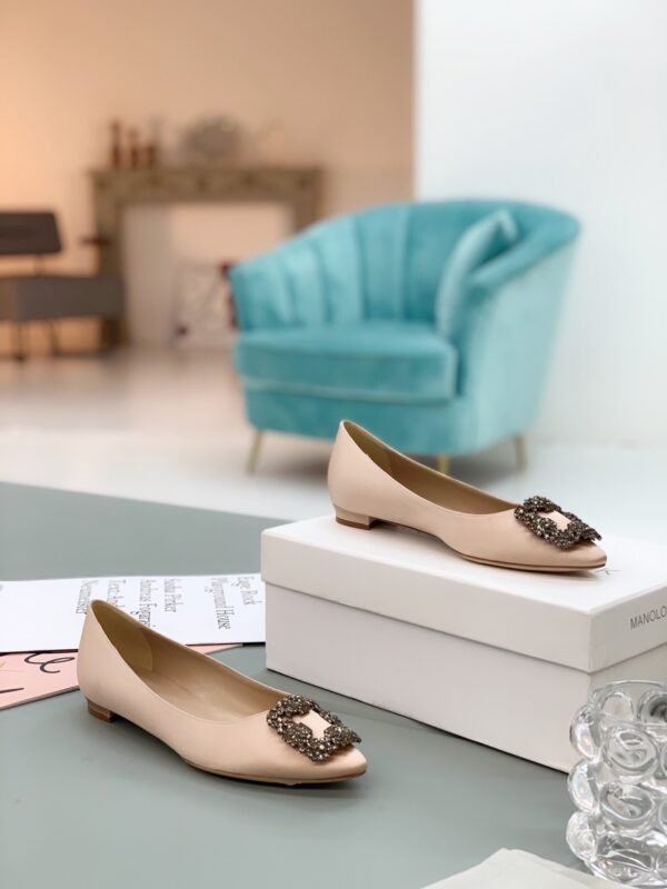 Manolo Blahnik - Hangisiflat