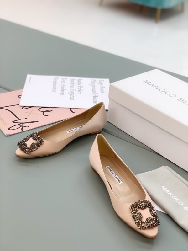 Manolo Blahnik - Hangisiflat