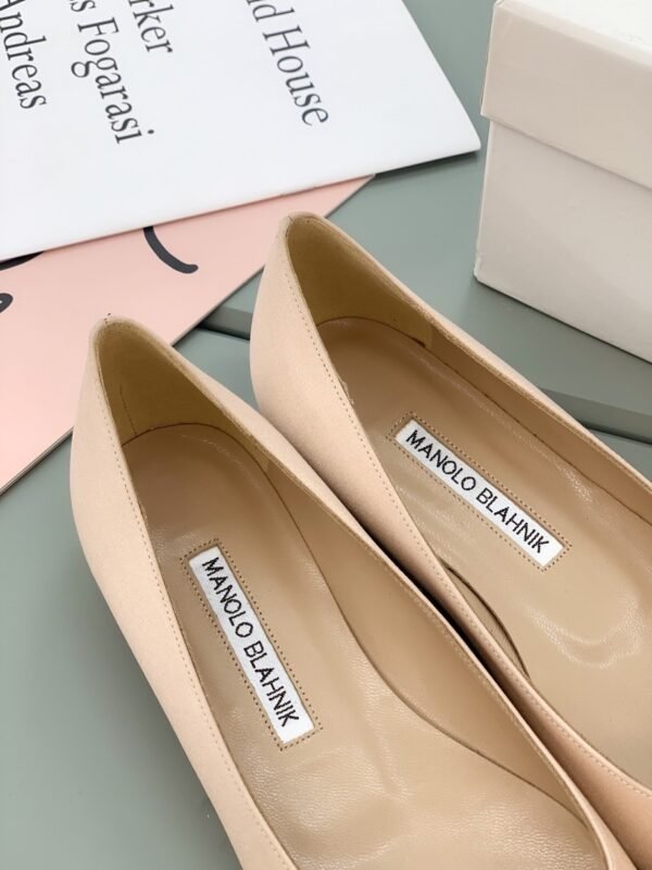 Manolo Blahnik - Hangisiflat