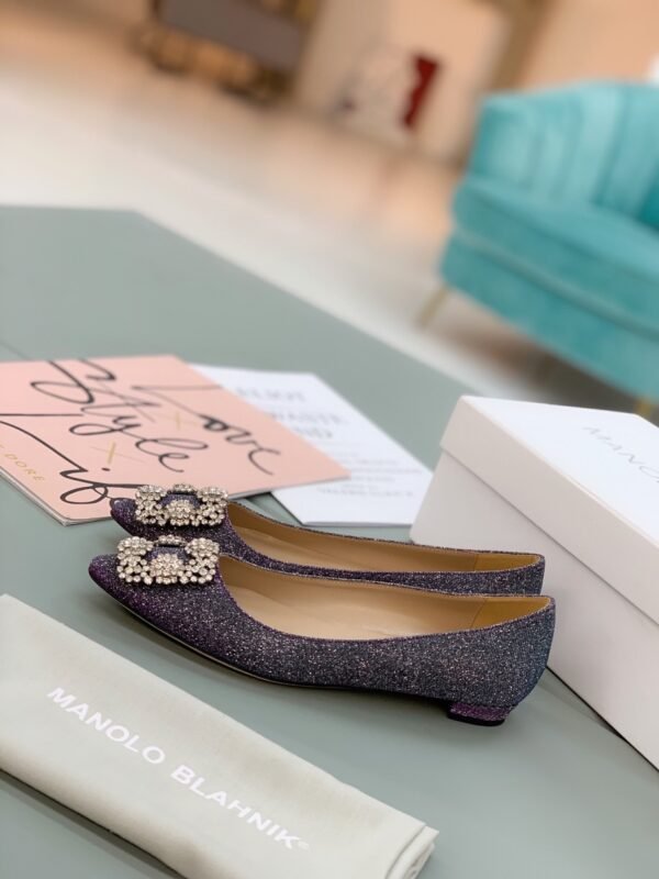 Manolo Blahnik - Hangisiflat Glitter