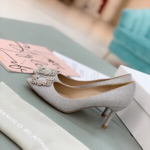 Manolo Blahnik - Hangisi Glitter