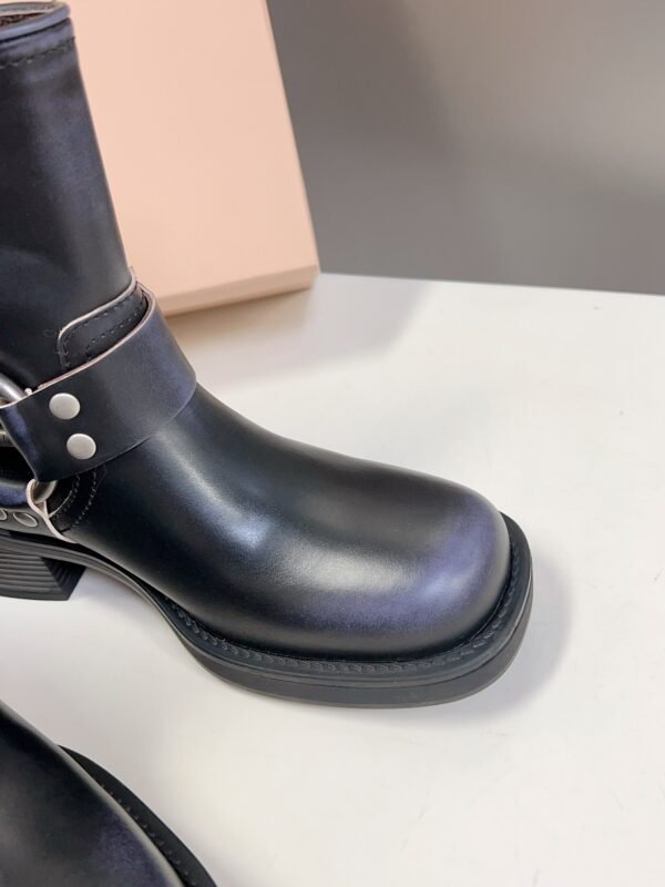 Miu Miu - Vintage-Look Leather Booties