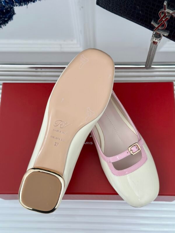 Roger Vivier - Viv' Podium Ballerinas in Patent Leather