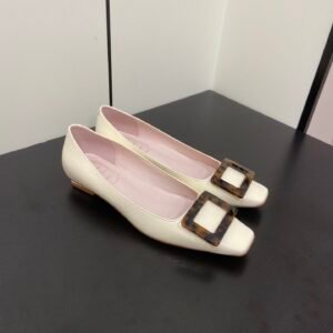 Roger Vivier - Belle Vivier Ballerinas in Patent Leather