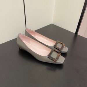 Roger Vivier - Belle Vivier Ballerinas in Patent Leather