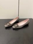 Roger Vivier - Belle Vivier Ballerinas in Patent Leather