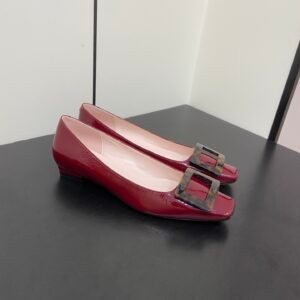 Roger Vivier - Belle Vivier Ballerinas in Patent Leather