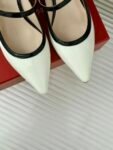 Roger Vivier - Mary Jane Virgule Pumps in Patent Leather