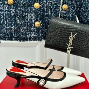 Roger Vivier - Mary Jane Virgule Mules in Patent Leather