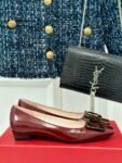 Roger Vivier - Belle Vivier Ballerinas in Patent Leather