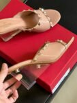 Valentino - 80mm Rockstud Patent Leather Mules