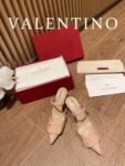 Valentino - Vlogo Signature Calfskin High Heel Shoes With Poster