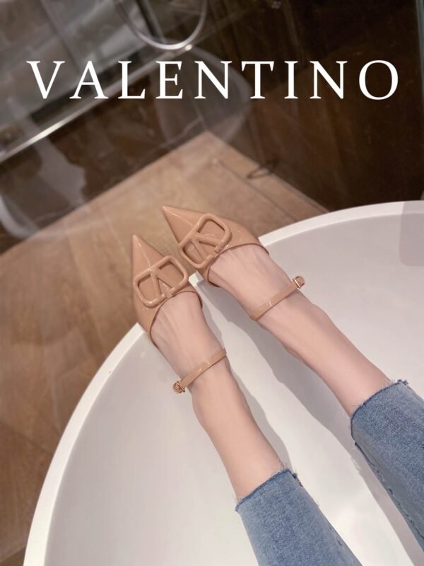 Valentino - Vlogo Signature Calfskin High Heel Shoes With Poster