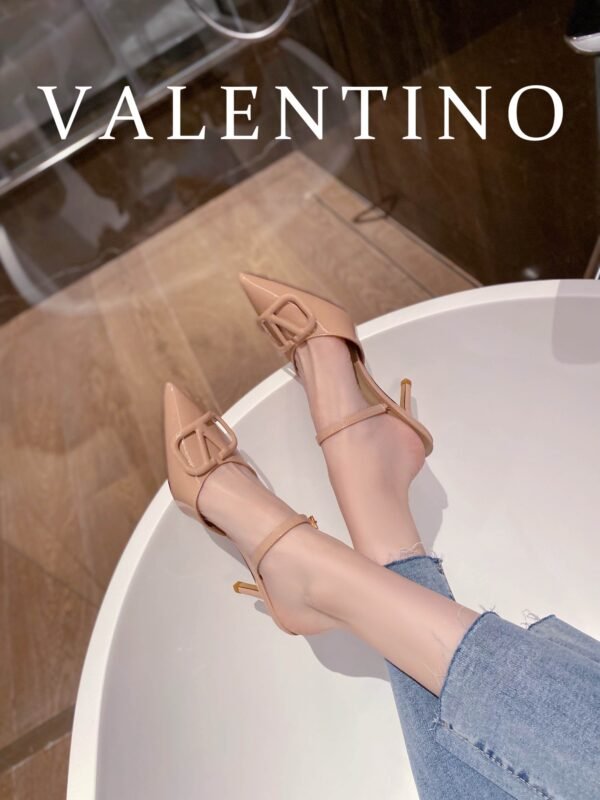 Valentino - Vlogo Signature Calfskin High Heel Shoes With Poster