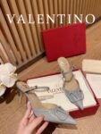 Valentino - Vlogo Signature Calfskin High Heel Shoes With Poster