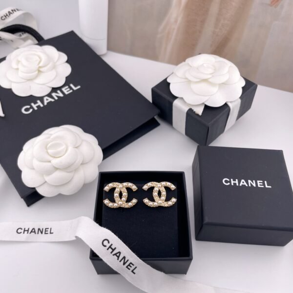 Chanel - Earrings