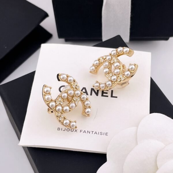 Chanel - Earrings