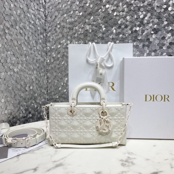 Dior - Medium Lady D-Joy Bag