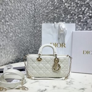 Dior - Medium Lady D-Joy Bag