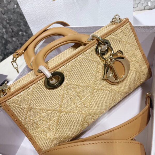 Dior - Medium Lady D-Joy Bag